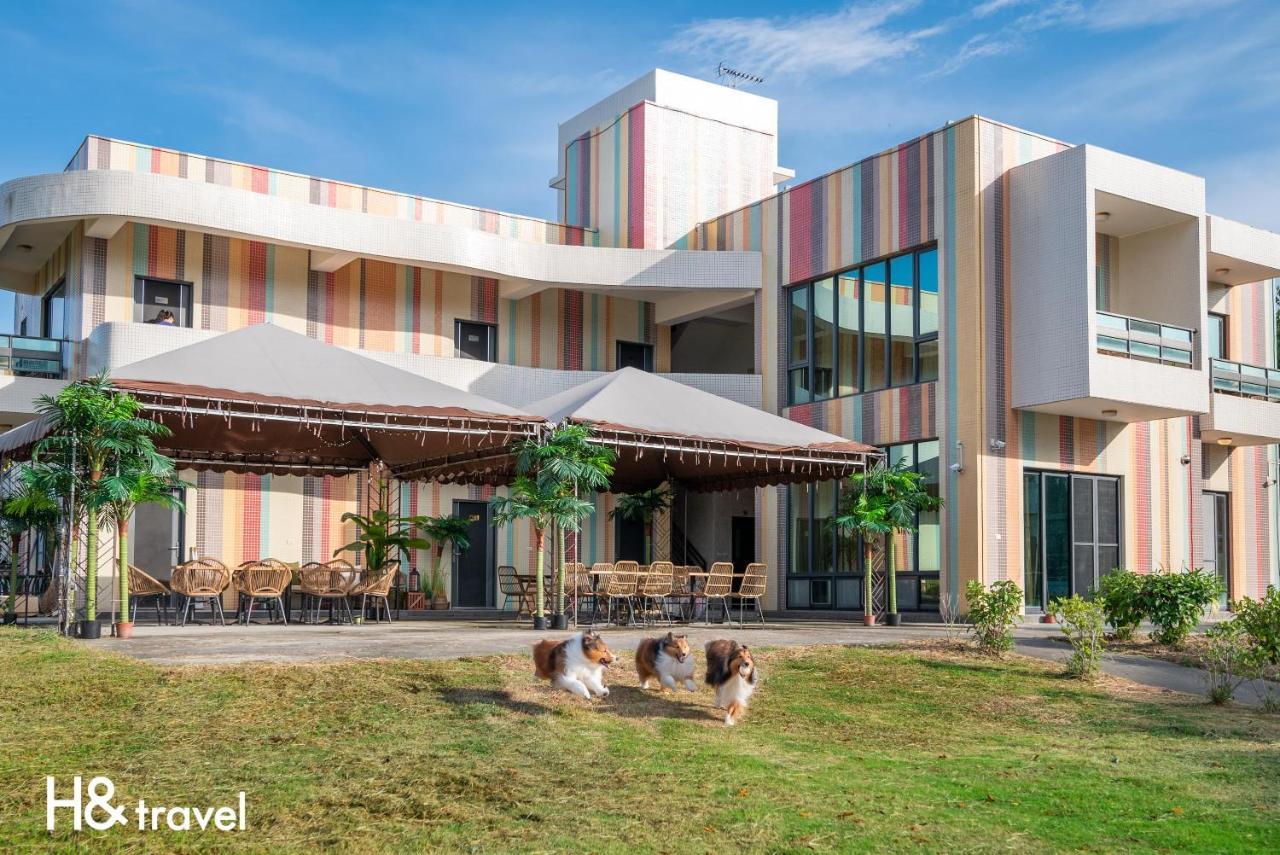 Taitung Rainbow Pet Friendly Maison Resort Buitenkant foto